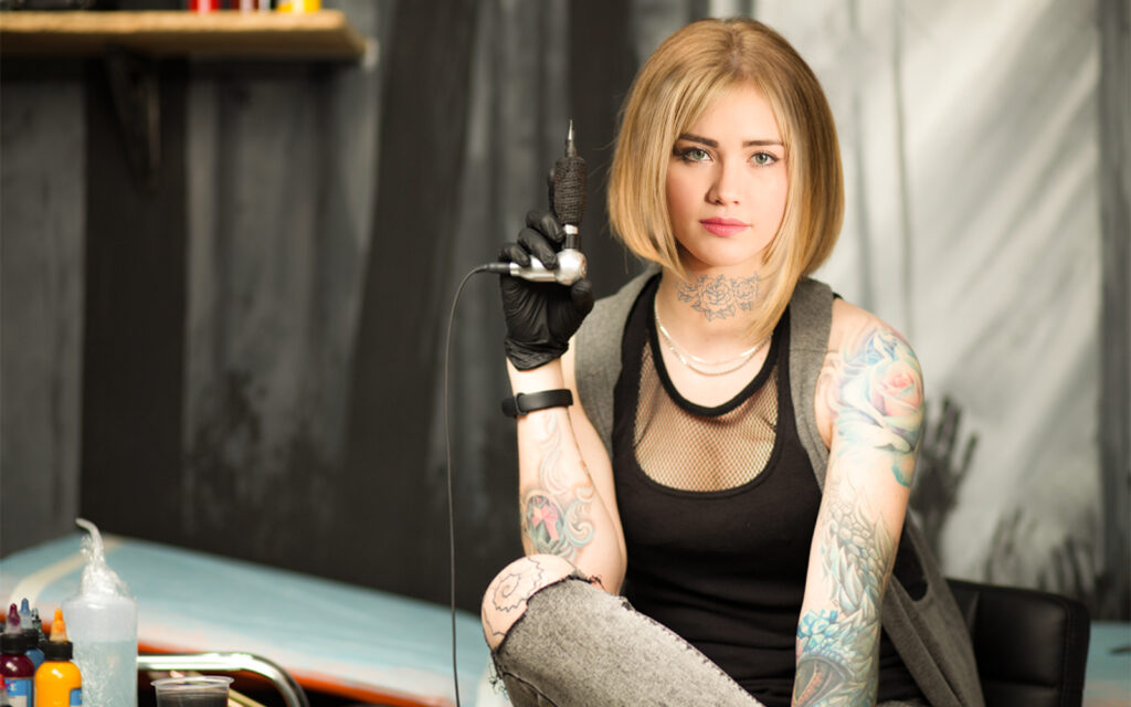 Lisa Gray - Tattoo Aim