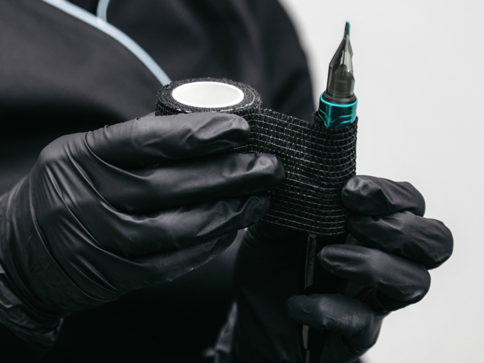 How to wrap the tattoo machine