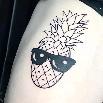 Sunglass pineapple