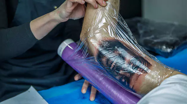 Other adhesive bandage alternatives for tattoos