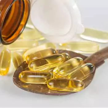 Vitamins Niacinamide and panthenol