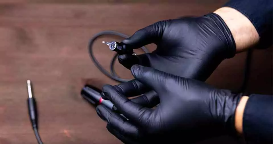 How to dispose of tattoo needles