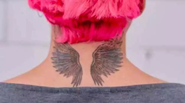 Time it takes to see results of coloring over black tattoos