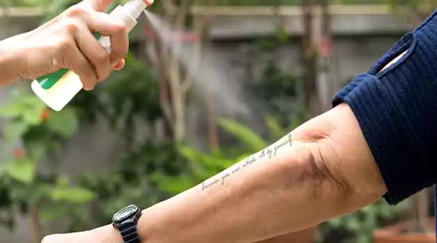 Using bactine for tattoos