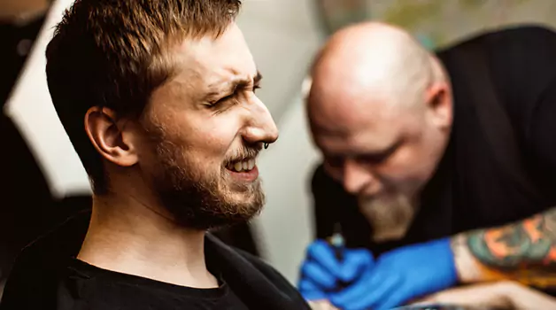 10 Body-parts-that-can-be-more-painful-to-get-tattoo-apart-from-collarbone