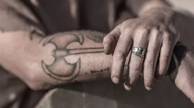 Tips-to-take-care-of-healed-black-tattoos