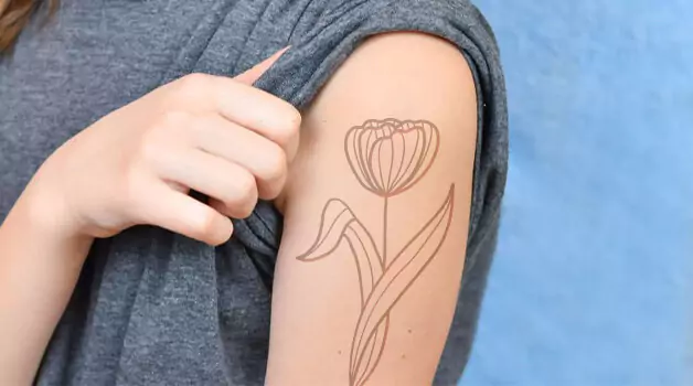 Fine-line-tattoos