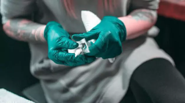 how-can-you-sterilize-tattoo-needles