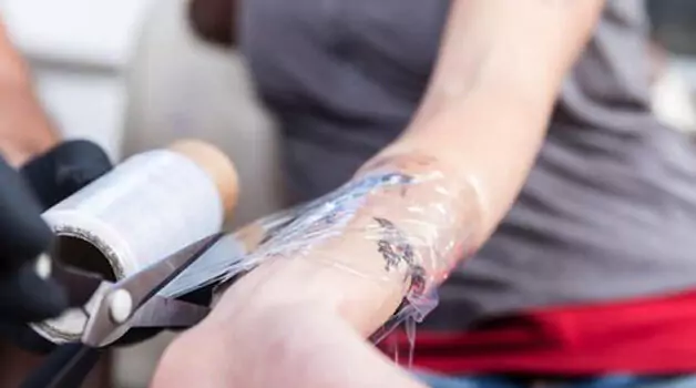 10 Ways to take care of a week old tattoo
