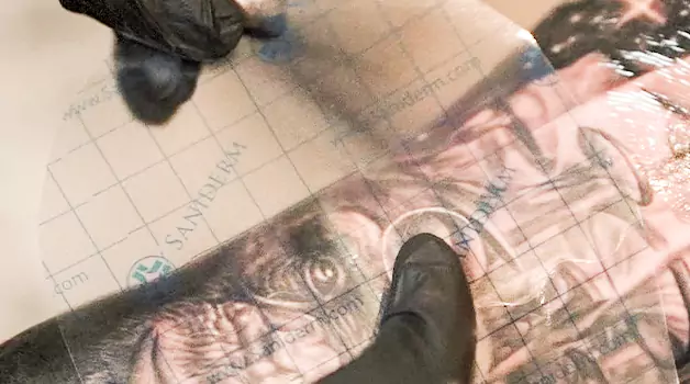 11 Reasons to put saniderm on a scabbed tattoo