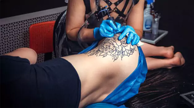 4 Things to do before getting a tattoo on a sensitive skin
