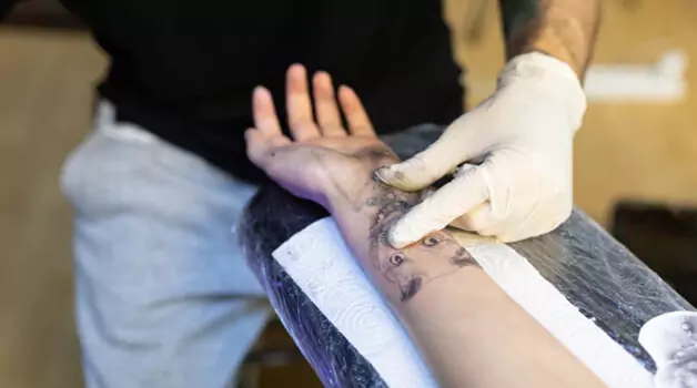 6 Ongoing aftercare tips for sensitive skin after getting a tattoo