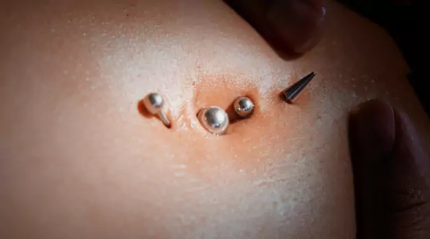 Belly piercing will it close up overnight or not