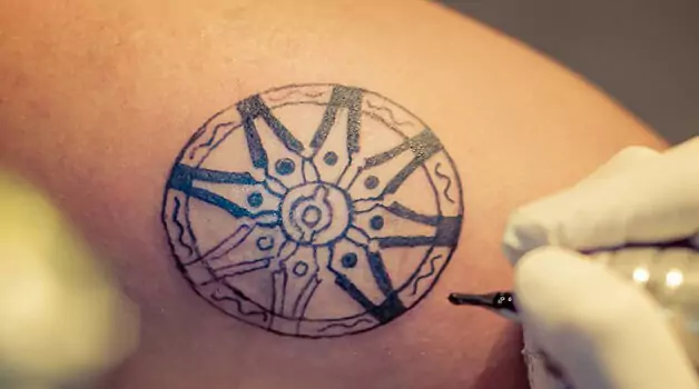 Do tattoos lighten as they heal mystery solved