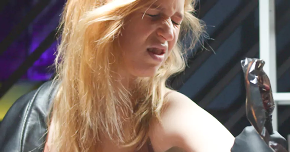 How bad does finger tattoos hurt