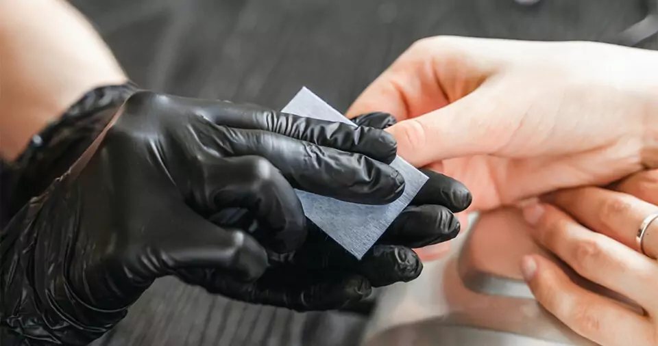 How to take care of finger tattoo