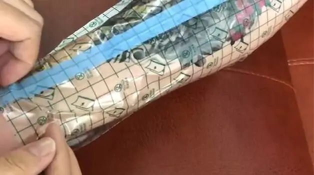 Step by step guide on removing tegaderm to avoid ruining the tattoo