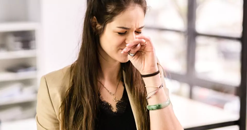 Why-does-my-nose-piercing-smell-64e579d6a081e