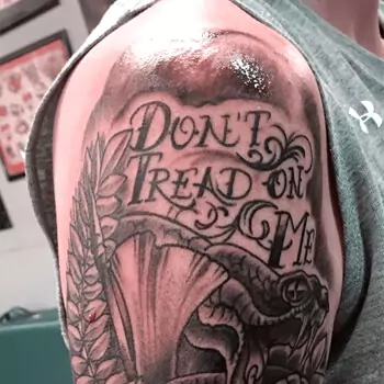 Don’t tread on me sleeve tattoo