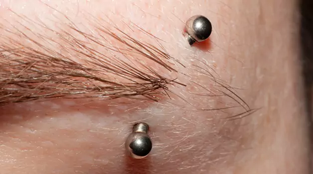 Eyebrow piercing Does it hurt or not