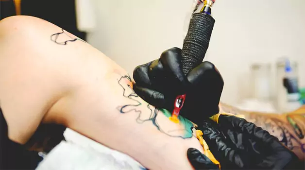 Ways to avoid getting white bumps in tattoo