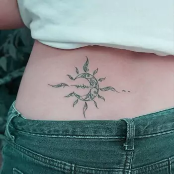 compass-tramp-stamp-tattoo