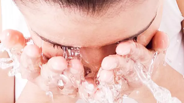 is-soaking-the-septum-piercing-necessary