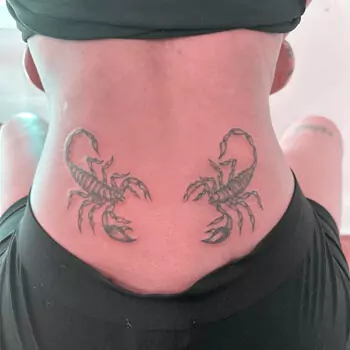 scorpion-tramp-stamp-tattoo